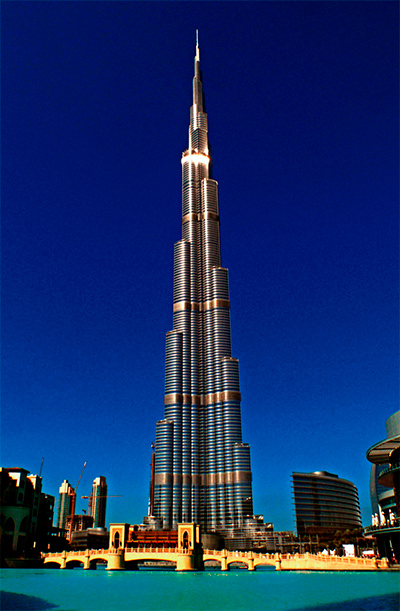 небоскреб «Бурж-Халифа» и отель	«Бурж аль-Араб» (Дубай, ОАЭ)