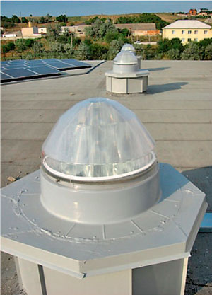 Гибридная система солнечного освещения на основе световодов на вокзале Анапы