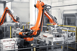 Сотрудничество Midea и KUKA