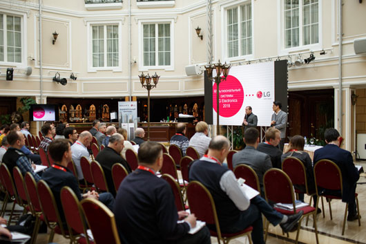 Специалисты LG Electronics и профессионалы в области климатического оборудования подвели итоги прошедшего года и обсудили планы