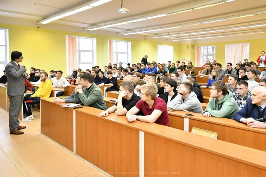 Многоуровневая профориентационная программа EKF «Я – технарь»: подготовка специалистов электротехнической отрасли